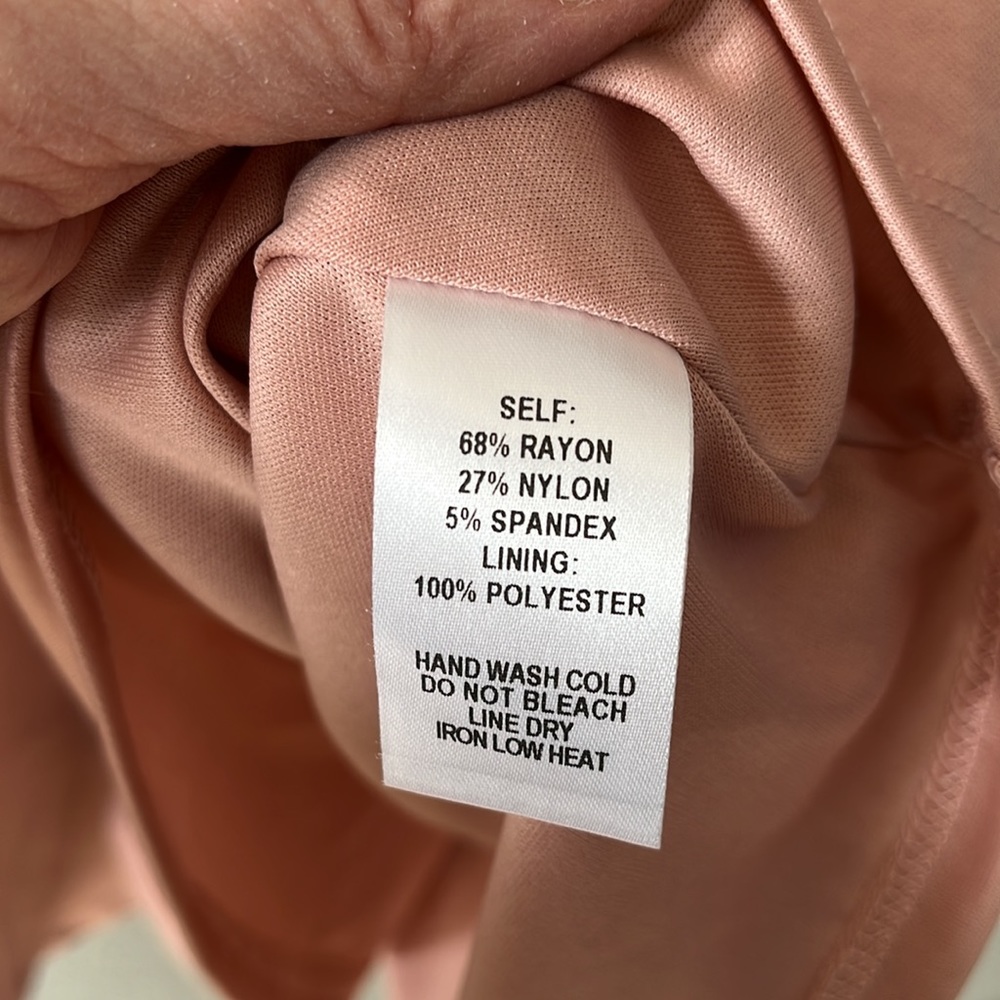 Beautiful Lulu’s dress, women’s M, low cowl collar, peach-pink, fully li… - Picture 5 of 9